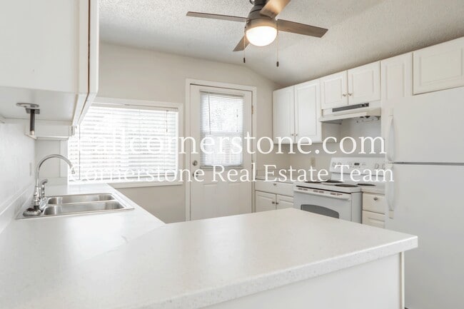 Photo - 316 W Harrison St