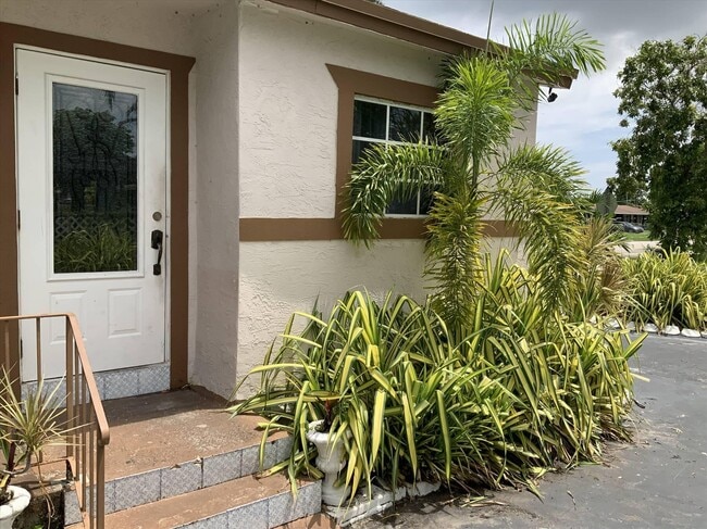 Photo - 2161 NW 29th Ave