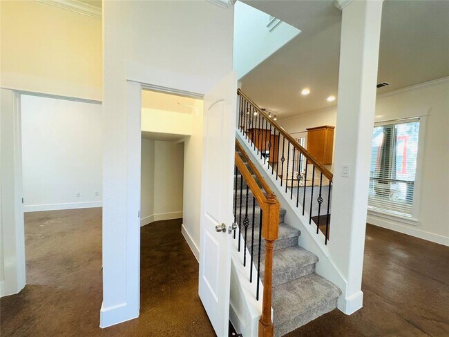 Photo - 609 Franklin Blvd