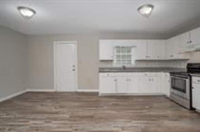 Photo - Brick 3 Bedroom 2 Bathroom Ranch