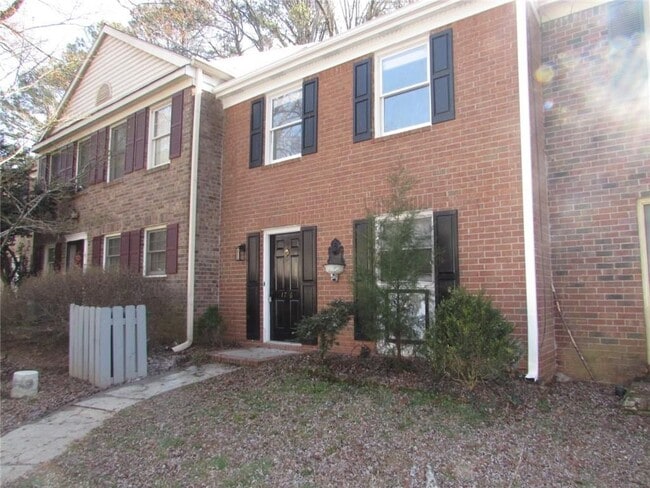 Photo - 1716 Twin Brooks Dr SE