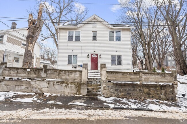 Building Photo - 71 River St Rental