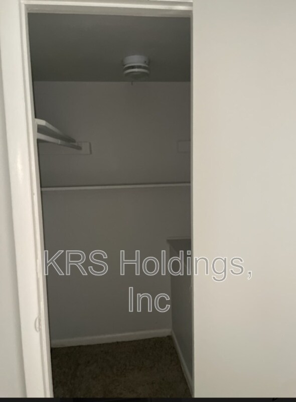 Photo - 5616 Crenshaw Rd Unit 913