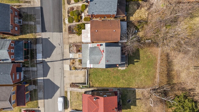 Photo - 2921 Brentwood Ave