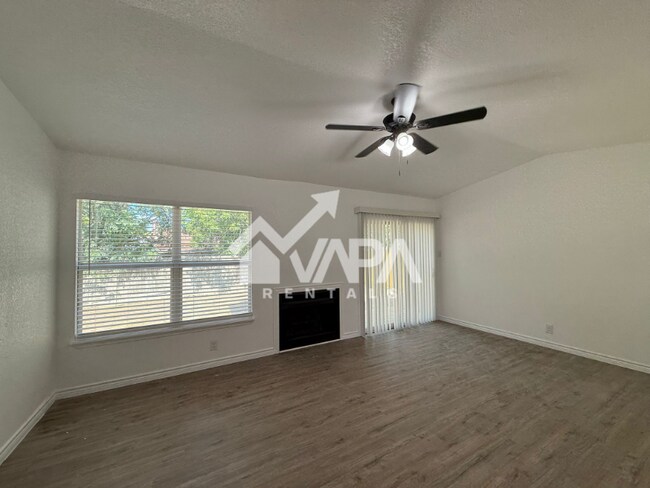Photo - 4135 Sunrise Glade Dr