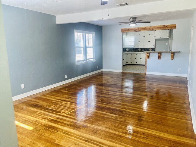 Photo - 2224 28th St