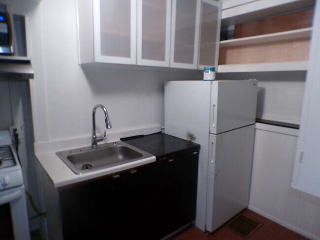 Photo - Capitol Hill - 1 Bedroom, 1 Bathroom (646MA#1)