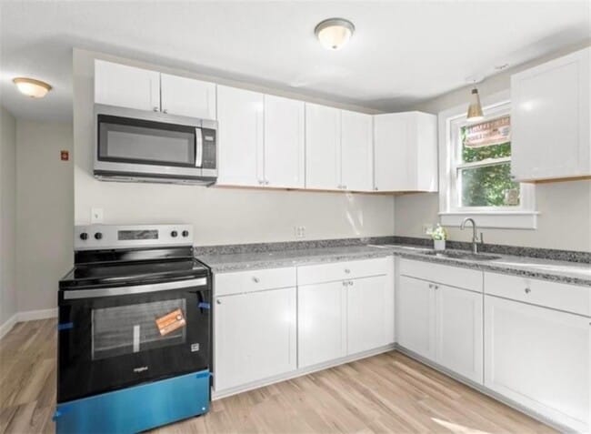 Photo - 80 Summit St