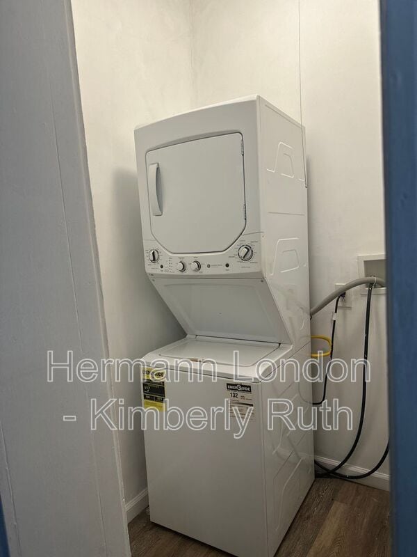 Photo - 3625 Virginia Ave