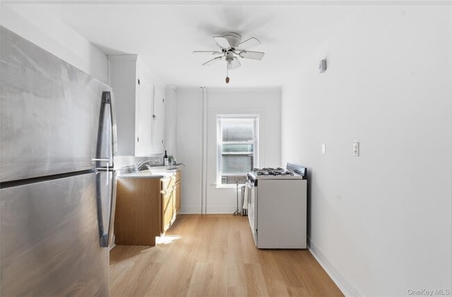 Photo - 226 Fourth Ave