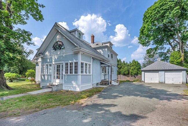 Photo - 726 Highland Ave Townhome