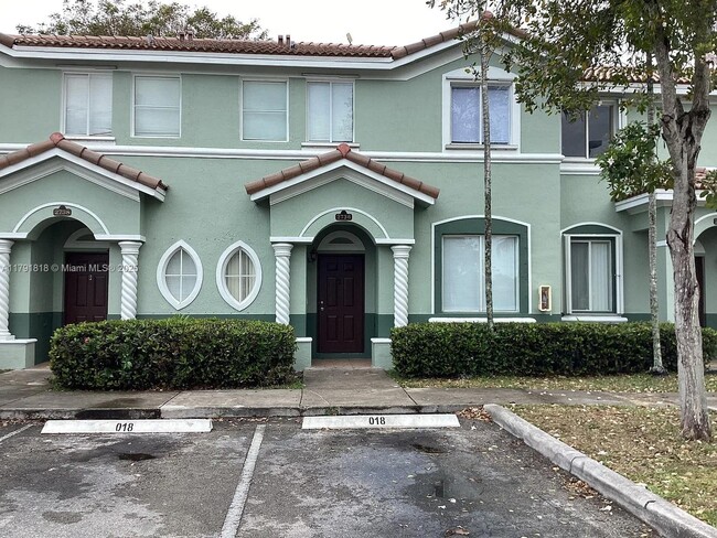 Photo - 1403 SE 27th Ct Townhome