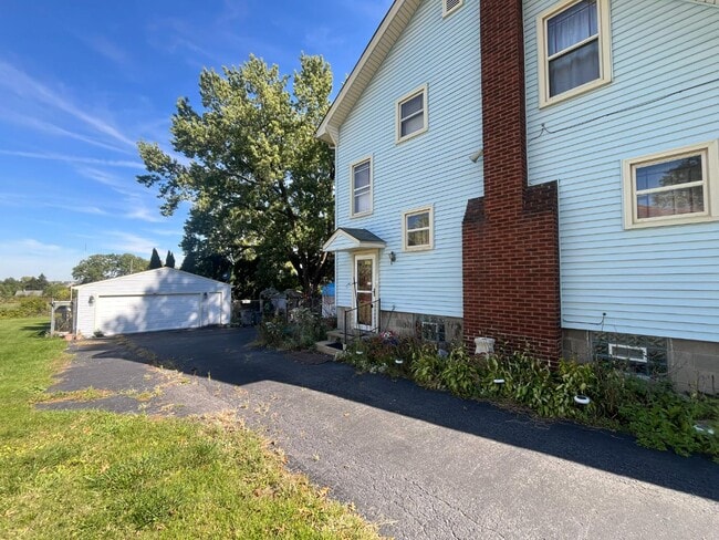 Photo - 354 E Indianola Ave