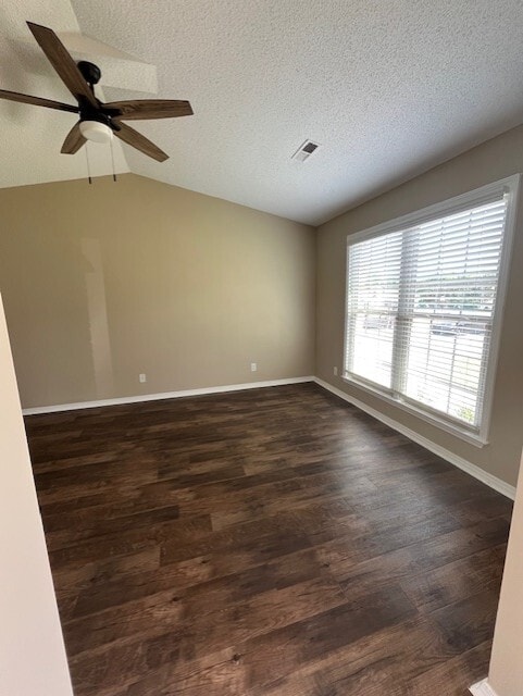 Photo - 1009 Cambridge Ct Condo Unit B