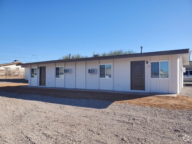 Building Photo - 1548 Sierra Vista Dr Unit 1548 Sierra Vista #2 Rental