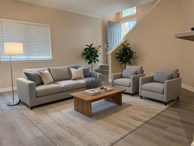 Photo - 1729 Constantino Cir