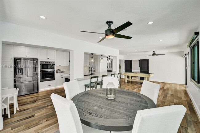 Photo - 915 NW 7th St