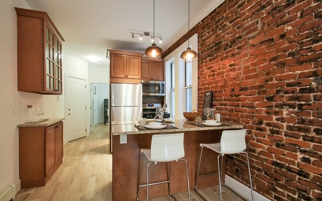 Building Photo - 265 Broadway Rental