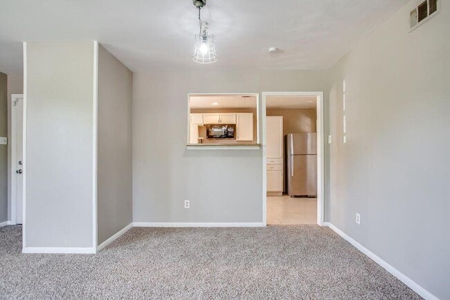 Photo - 2802 54th St