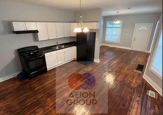 Photo - 403 N Hamilton Ave