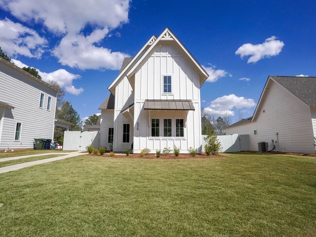 Photo - Designer Home near Auburn University's Campus!