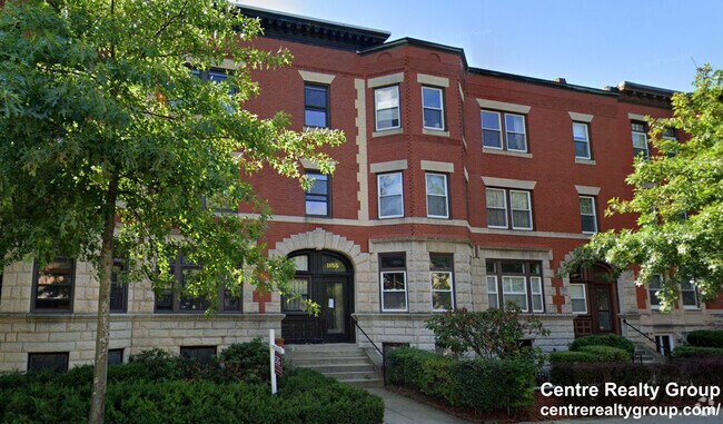 Building Photo - 1855 Beacon St Rental