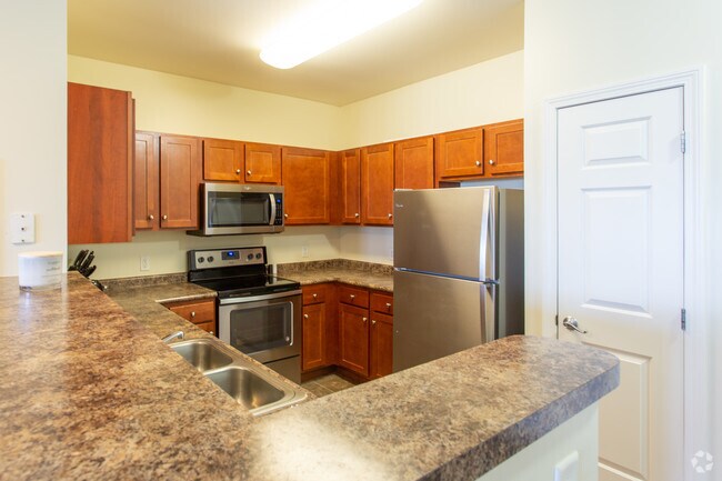 2BR, 2BA - 1098