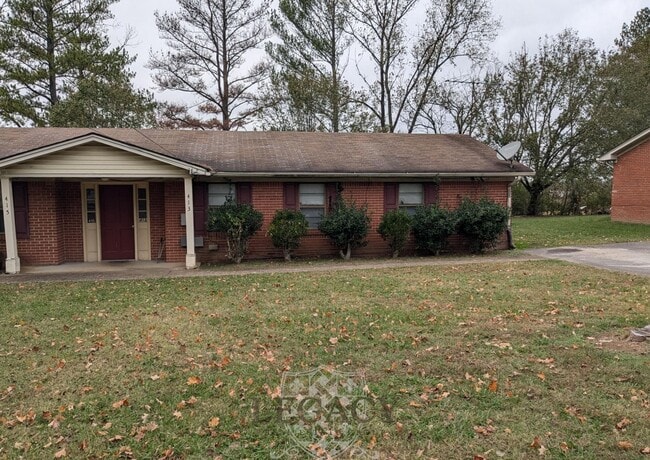 Building Photo - 413 Shawnee Dr