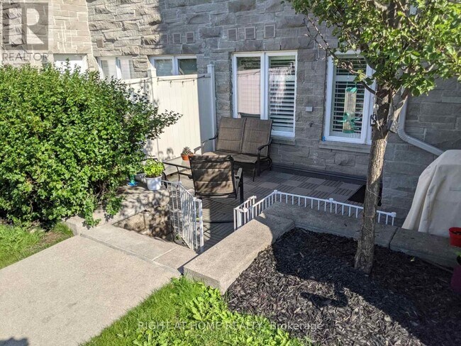 Photo - 5 Richgrove Dr