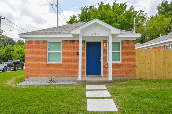 Photo - 2501 McKee St Unidad 2503 TURQUOISE