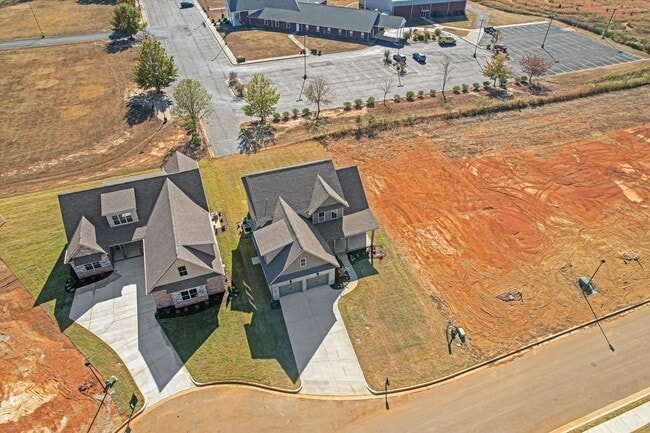 Photo - NEW Move in Ready Home!