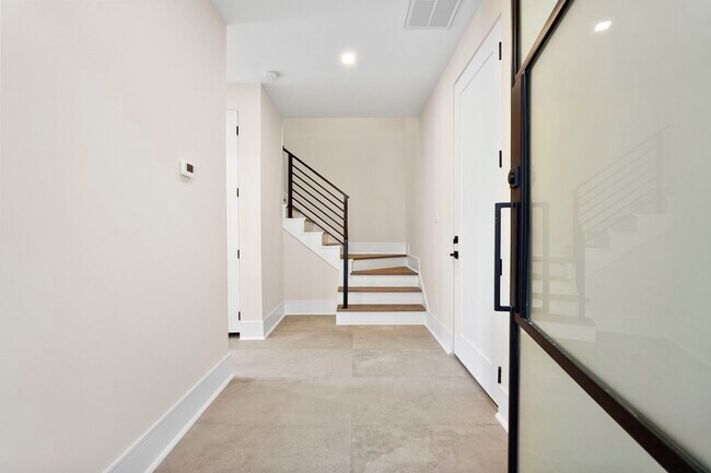 Photo - 4105 Allen St