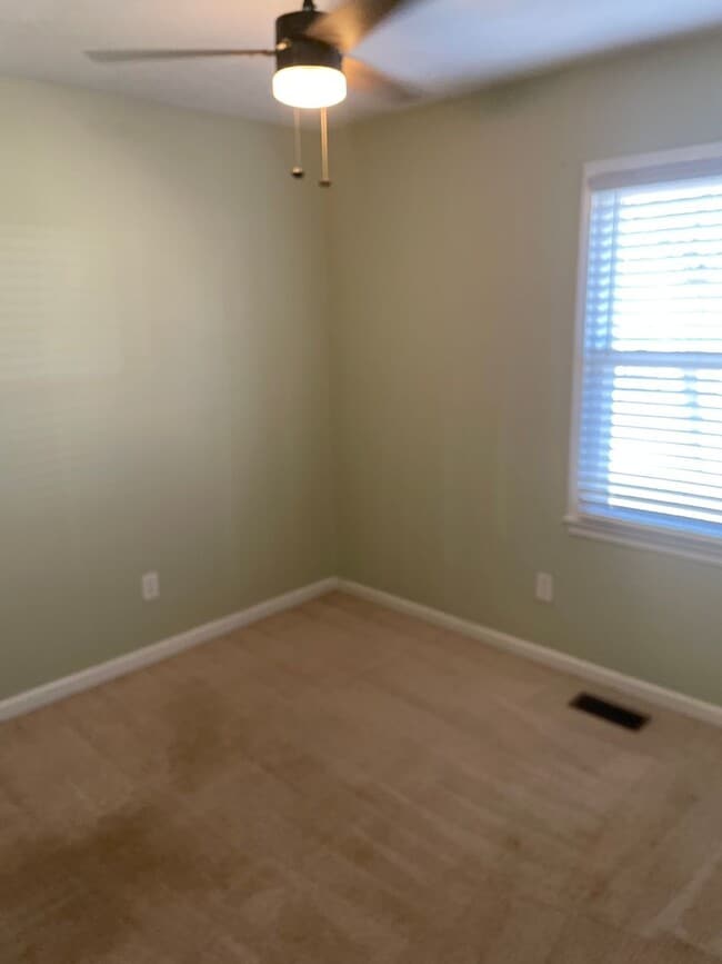 Photo - 1400 Vestal Rd