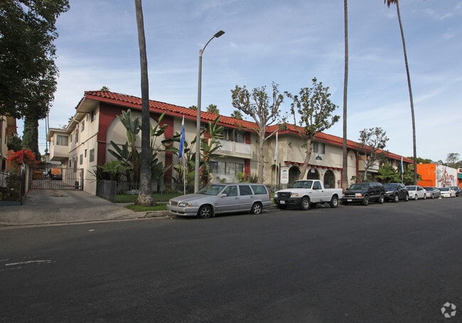 1645 N. Winona Blvd