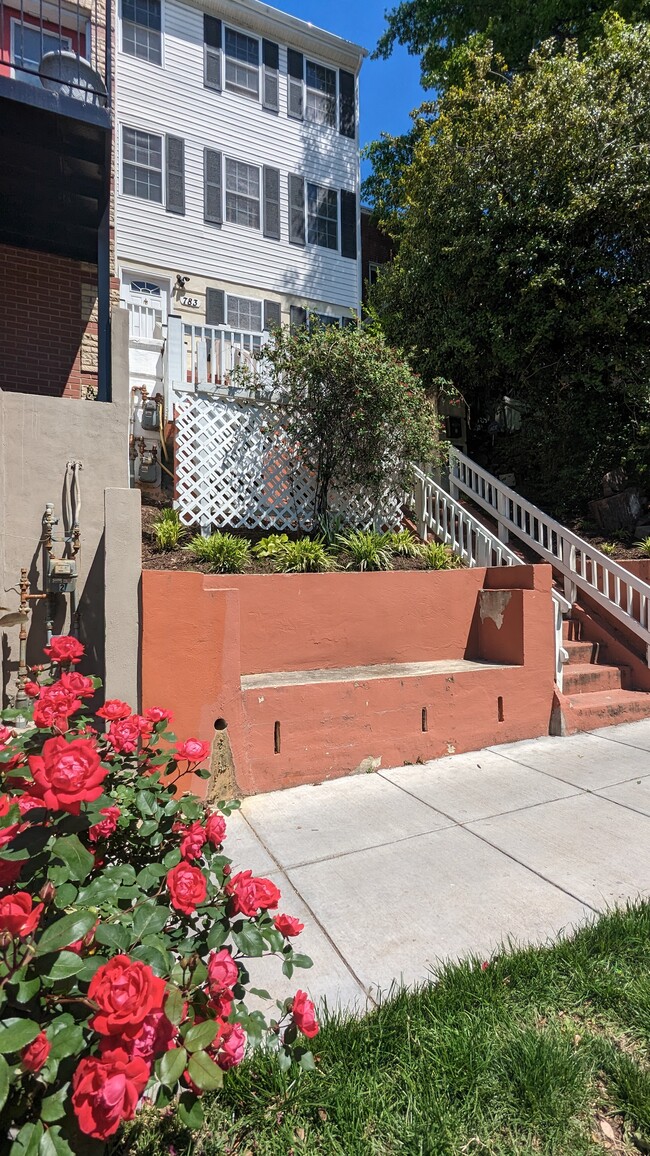 Photo - 783 Irving Street NW Unit 1