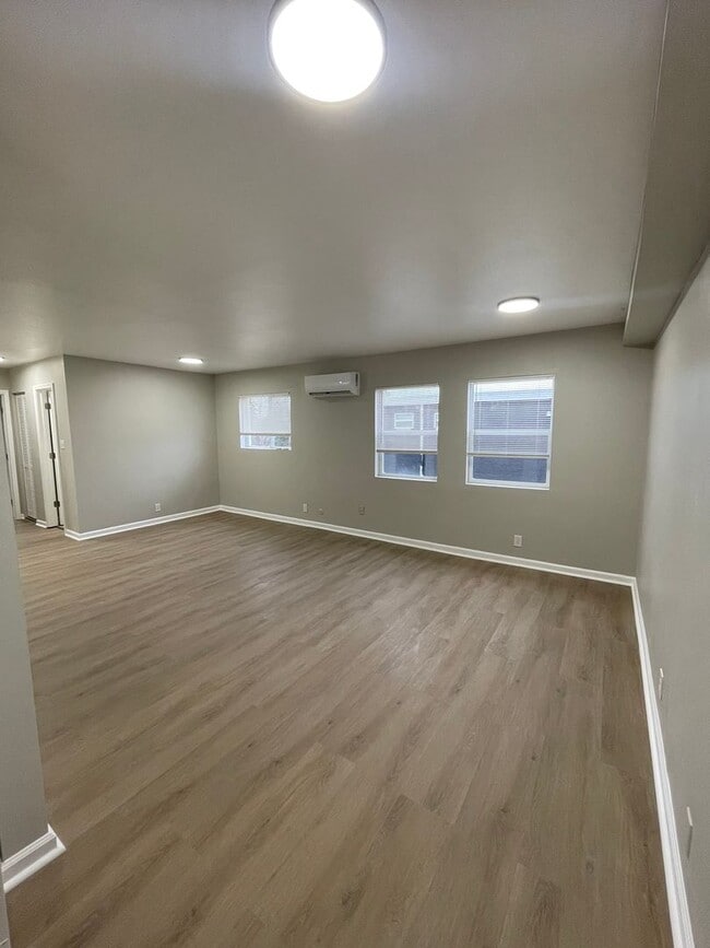 Eastgate Terrace Apartments