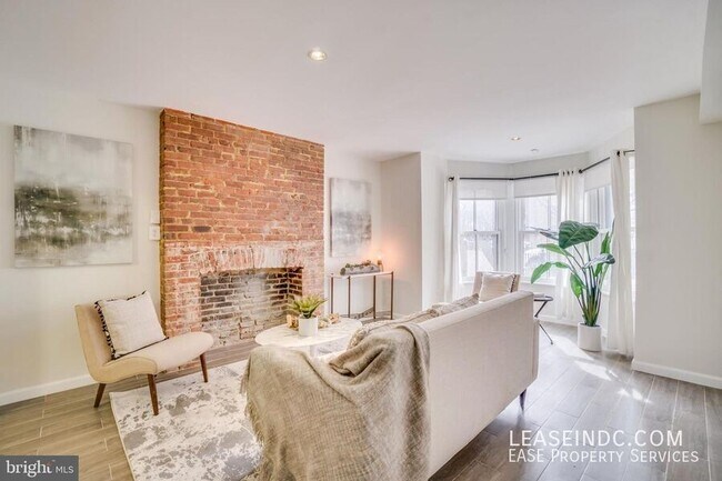 Photo - 905 M St NW Unit #B