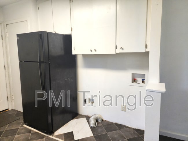 Photo - 5609 Hollytree Dr