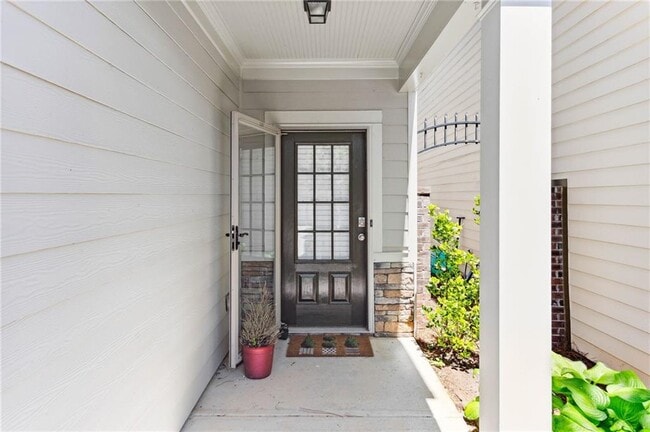 Photo - 15 Greenfield Dr