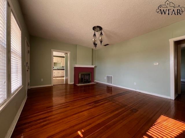 Photo - 2126 Ave K