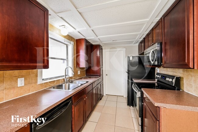 Photo - 904 Alaska Dr