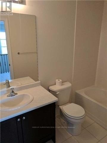 Photo - 34 Lowther Ave