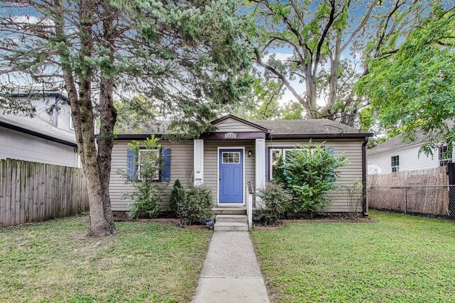 Photo - 1223 Saint Paul St