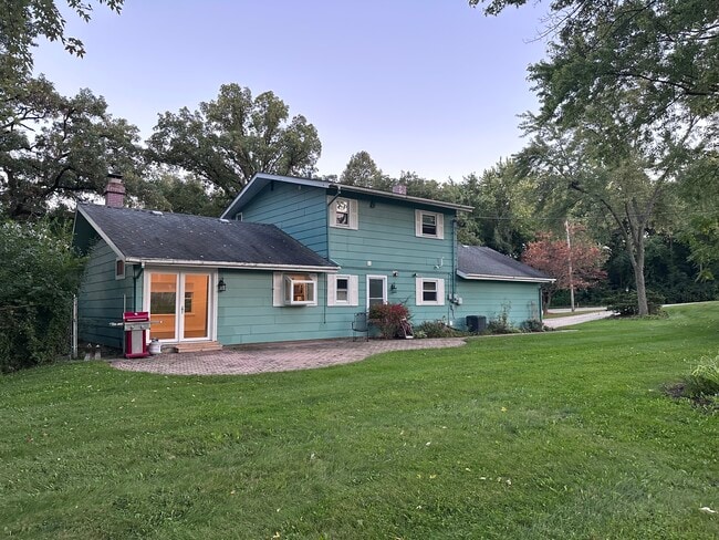 Photo - 1200 Algonquin Rd