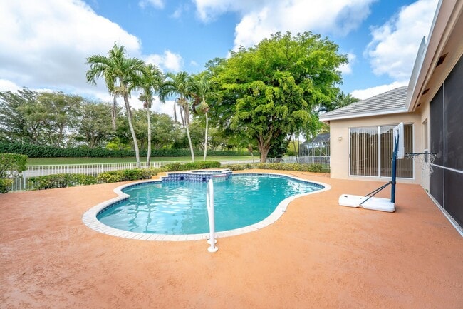 Photo - 12630 Torbay Dr