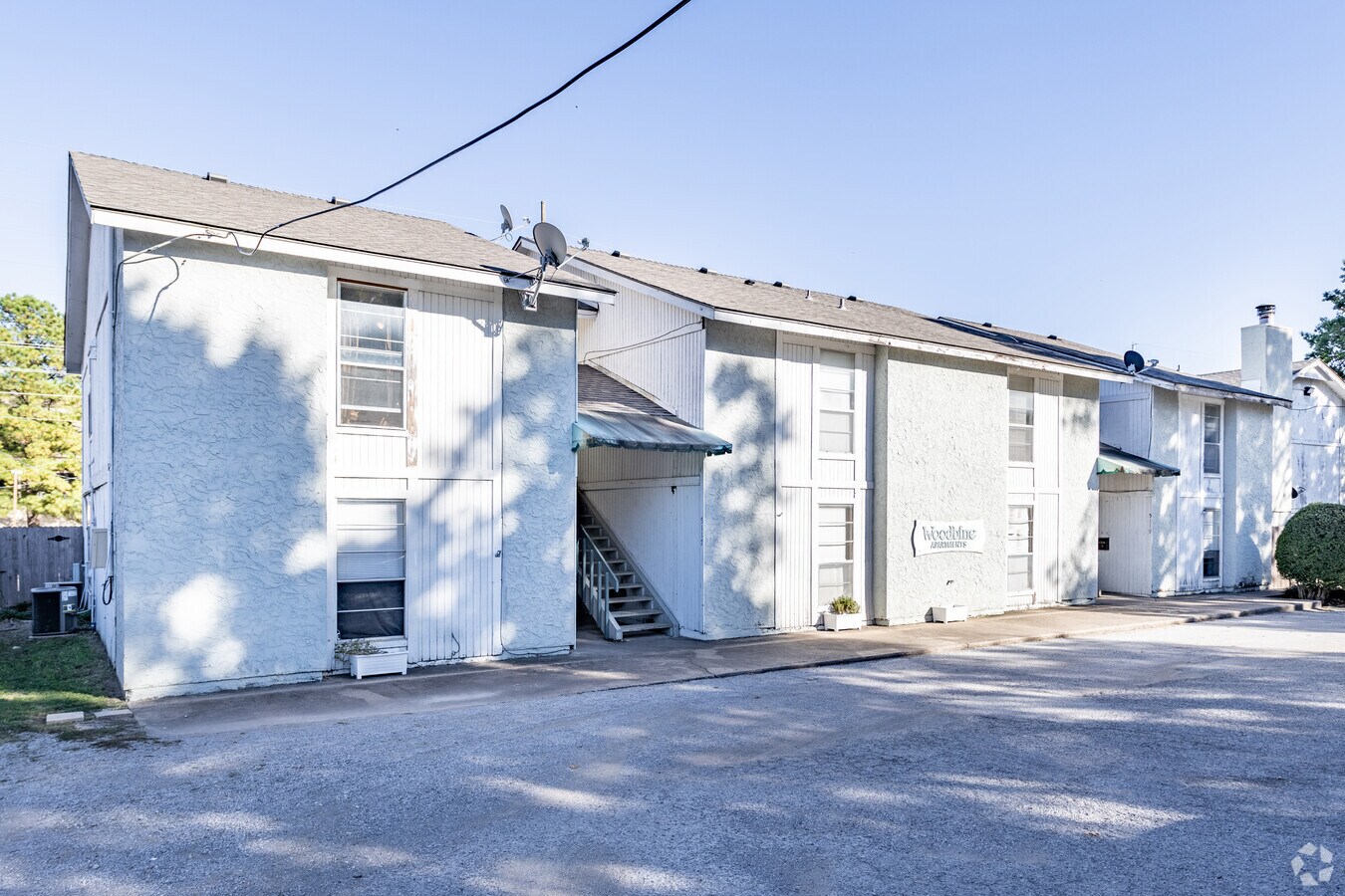 Woodbine Apartments - Woodbine Apartments
