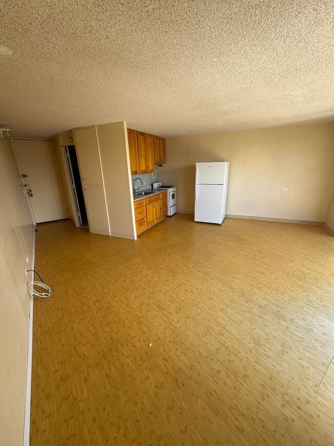 Photo - 750 Amana St Unit 2006
