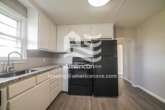 Photo - 20 Watson Dr