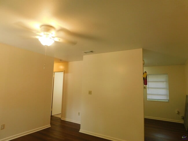 Photo - 1107 S 2nd St