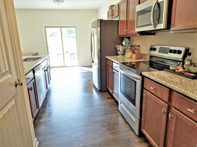 Photo - Beautiful Home in Lexington Hill 4 Bedrooms 2.5 Baths